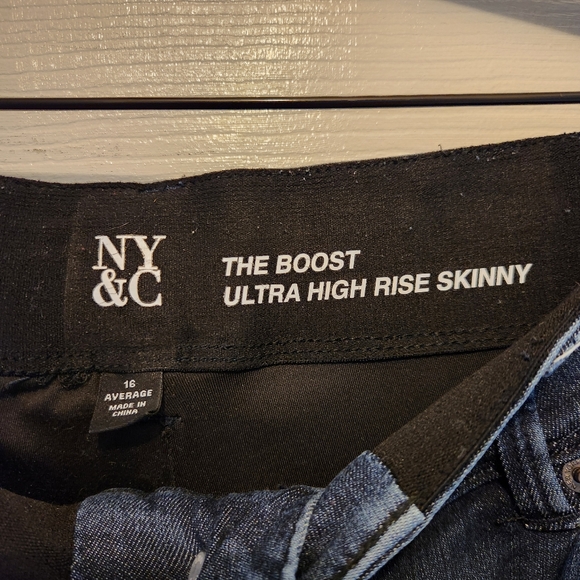 NY&Co Women's Dark Blue Jeans size 16 - Picture 4 of 4